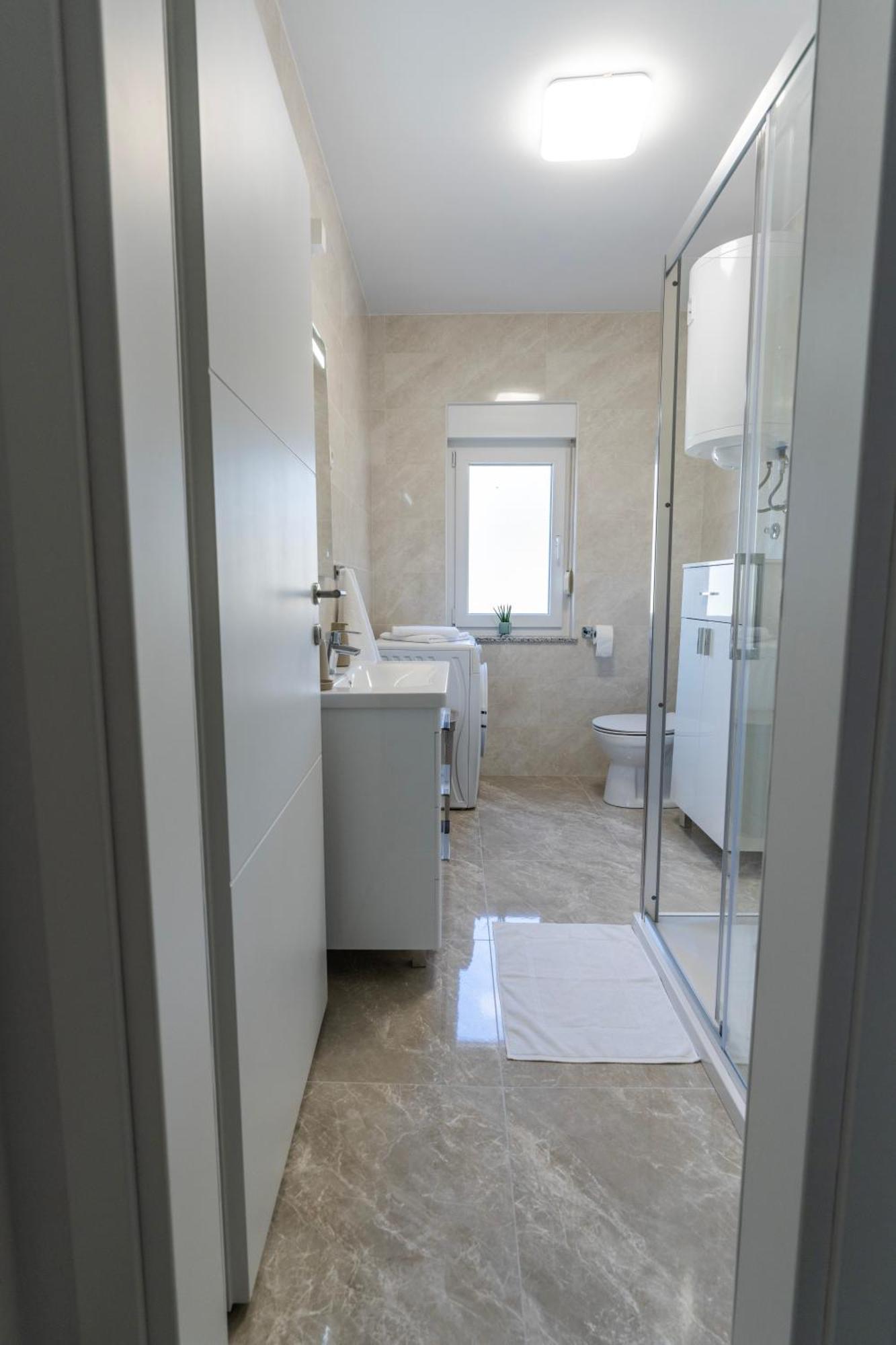 Ferienwohnung Lusi Otočac Exterior foto