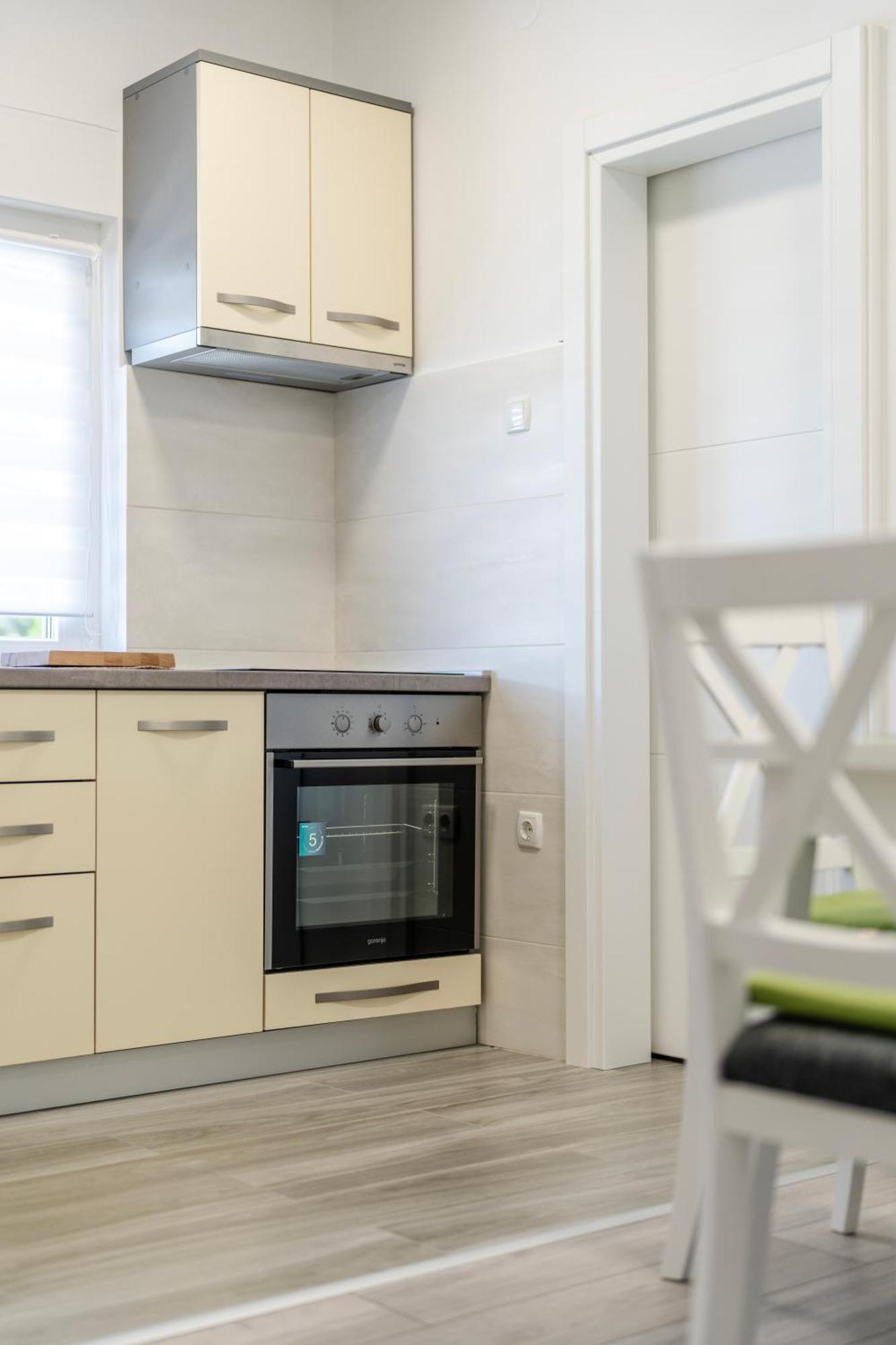 Ferienwohnung Lusi Otočac Exterior foto